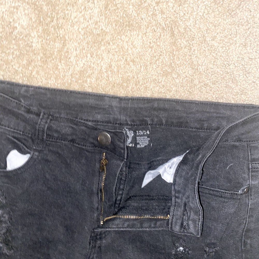 Jeans - Picture 2 of 6